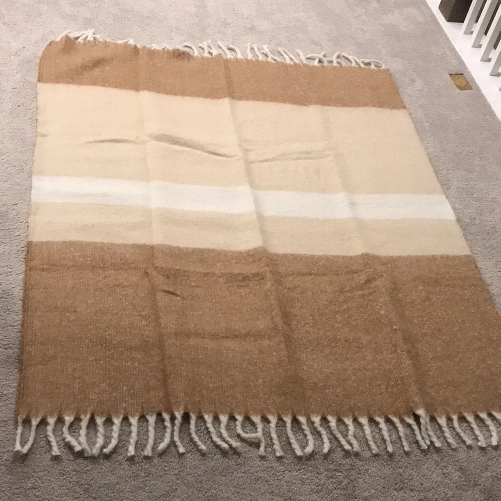 Banana Republic Factory Boucle striped throw - champagne toast
